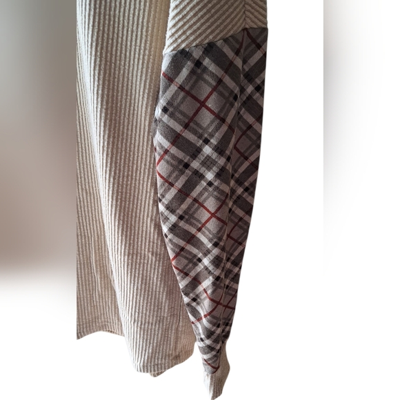 Sunshine And Rodeos - Picture 3 of 4